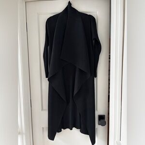 Elegant NWT Black Women's Long Crepe cardigan One Size fits all